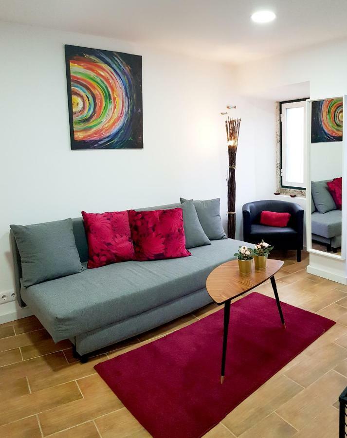 * 5 Star Apartment In Historic District * Walk 2 Alfama! Lisbon Luaran gambar